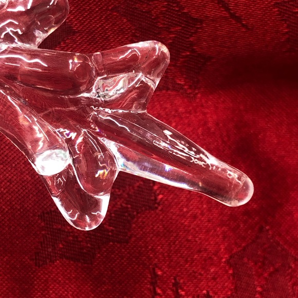 Large Clear Acrylic Snowflake - Picture 5 of 16